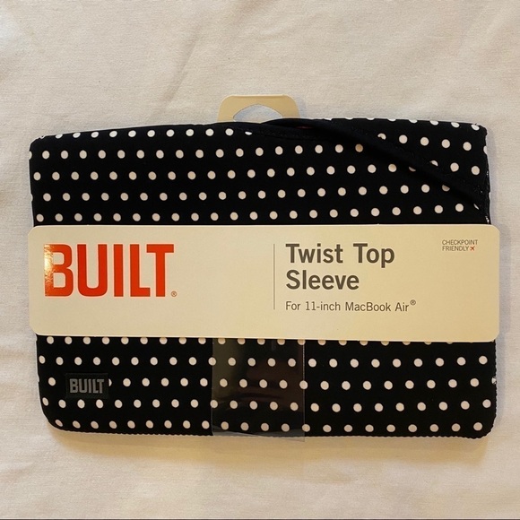 NEW! BUILT 11-Inch MacBook Air Polka Dot - Picture 1 of 5